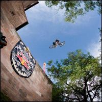Red Bull District Ride: The Legend Returns